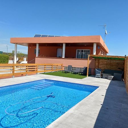 Piscina De Sal Barbacoa Wifi, Parking Gratis, 3 Min Pga Casa El Roble Villa Girona Eksteriør billede