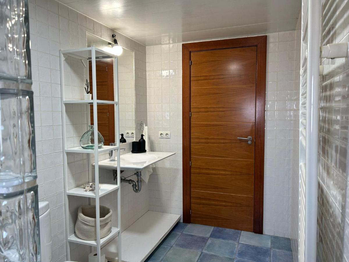 Piscina De Sal Barbacoa Wifi, Parking Gratis, 3 Min Pga Casa El Roble Villa Girona Eksteriør billede