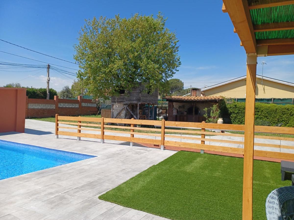 Piscina De Sal Barbacoa Wifi, Parking Gratis, 3 Min Pga Casa El Roble Villa Girona Eksteriør billede