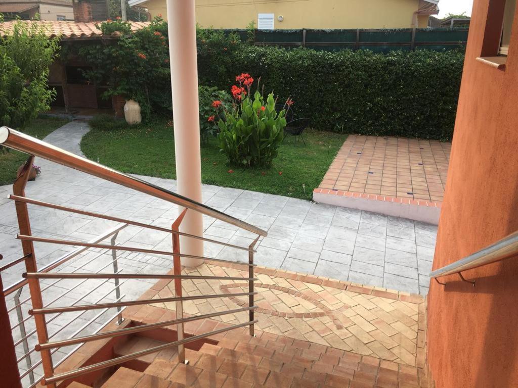 Piscina De Sal Barbacoa Wifi, Parking Gratis, 3 Min Pga Casa El Roble Villa Girona Eksteriør billede